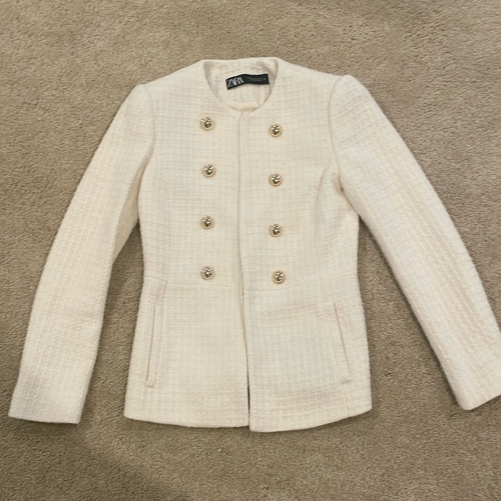 Zara ivory jacket size xs
